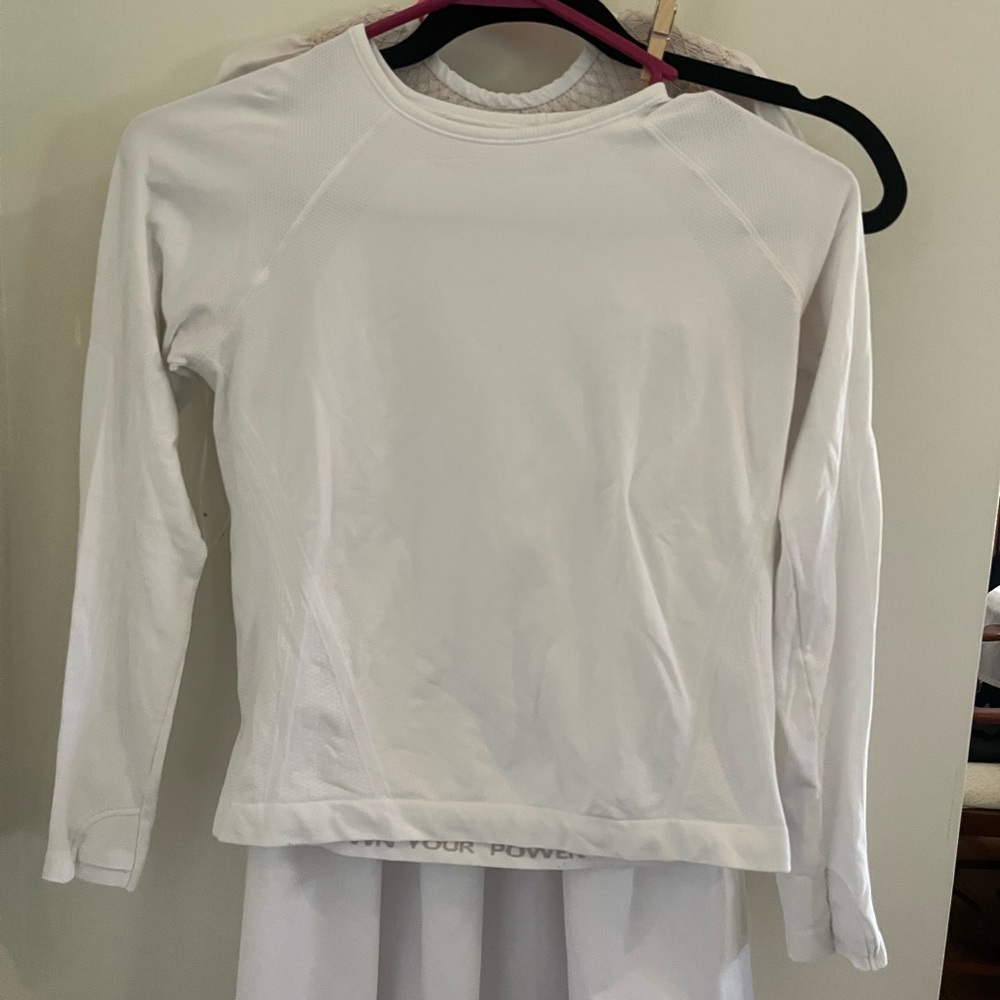 Athleta Girls Long Sleeve Crewneck Tops size 10/12. 2 shirts: Black and white